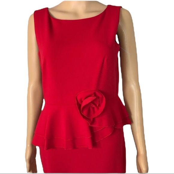 Karl Lagerfeld red gown with peplum and rosette - Picture 6 of 12